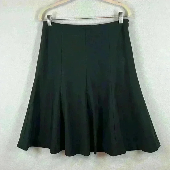 Banana Republic Flared Skirt Size 6 Black Wool Blend Lined - Picture 1 of 6